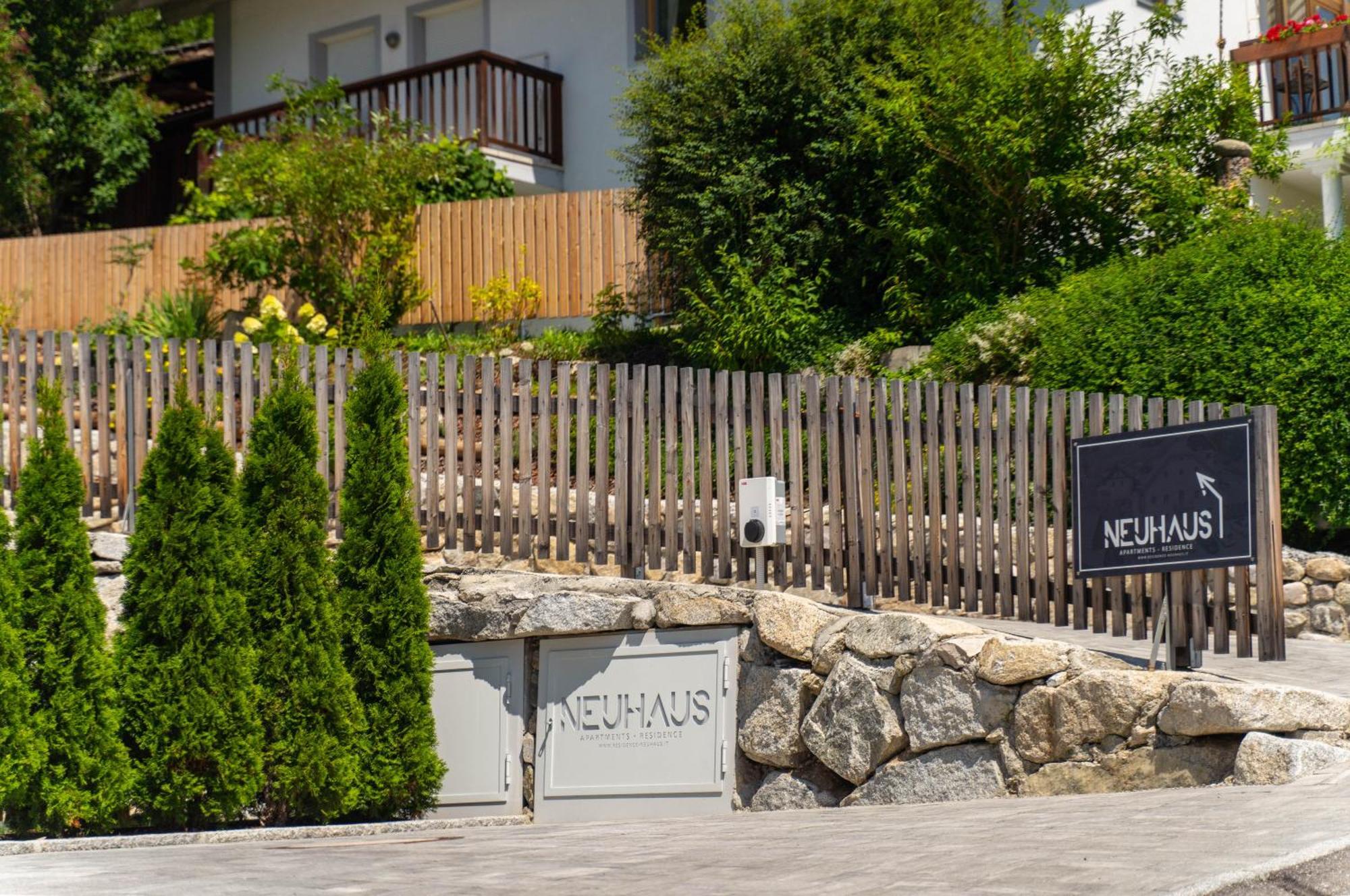 Apartments, Guest House & Historic Chalet Neuhaus San Sigismondo Екстериор снимка